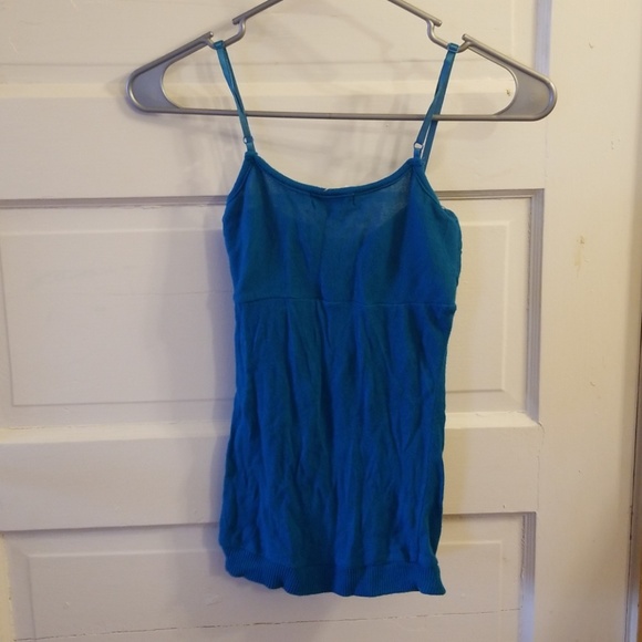 Blue tank top - Picture 3 of 3